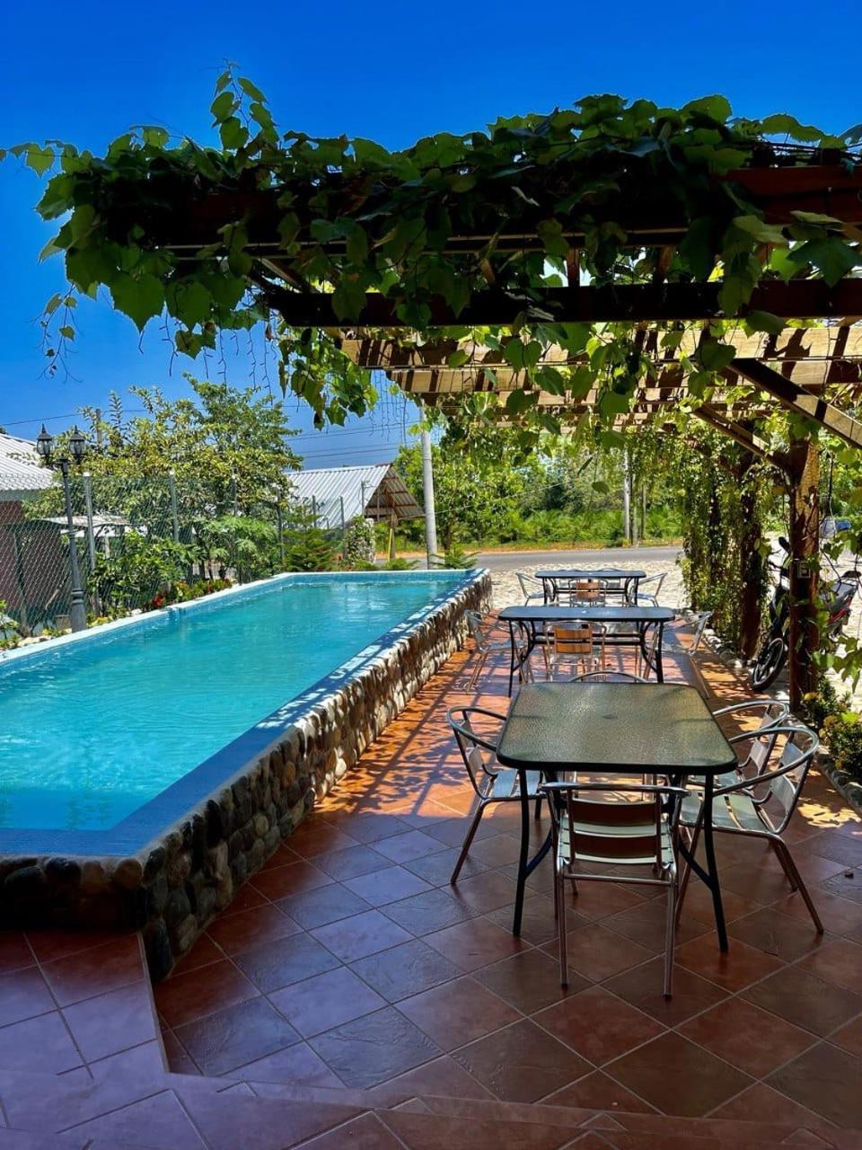 Hotel Y Restaurante Virgen De Fatima La Ceiba Ngoại thất bức ảnh